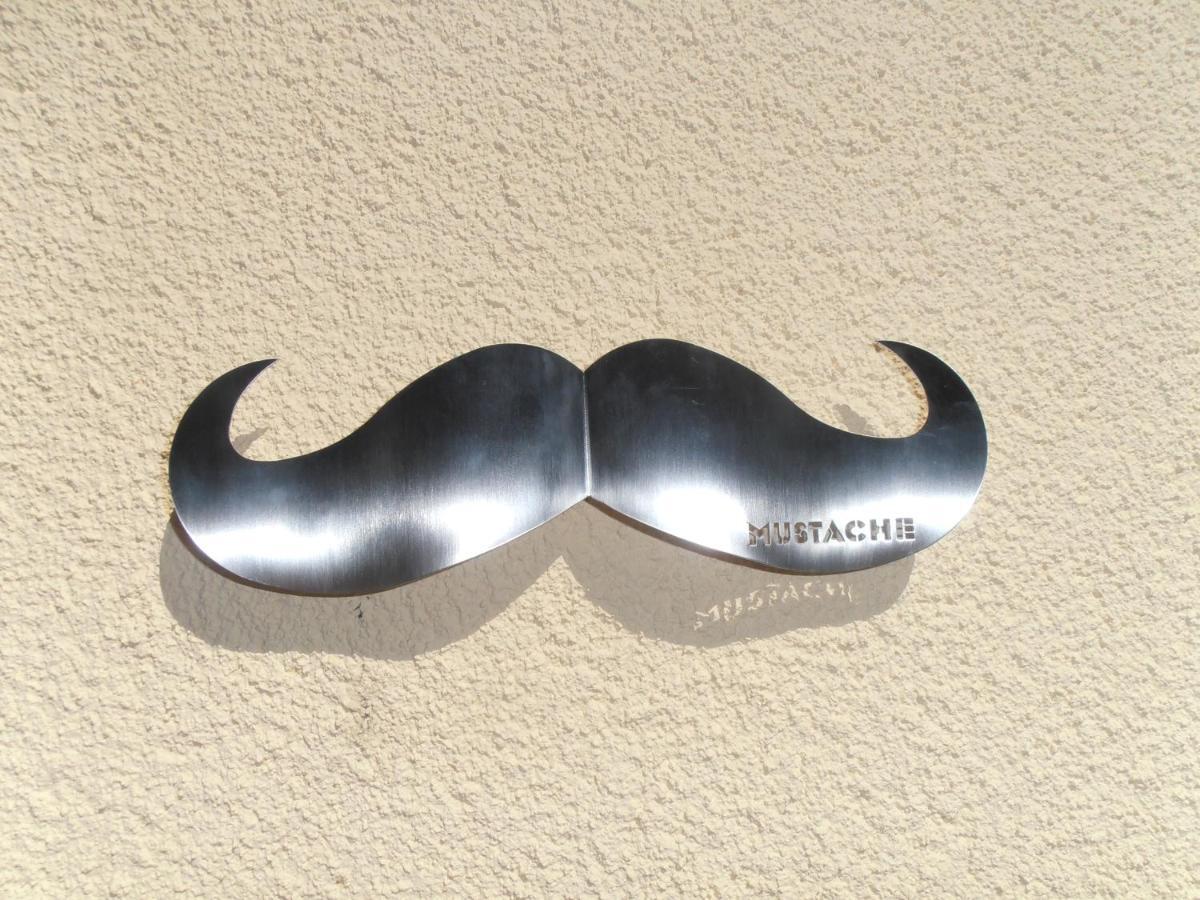 Mustache Studio Ourem Exterior photo