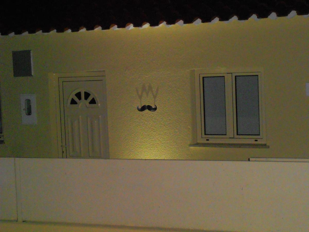 Mustache Studio Ourem Exterior photo